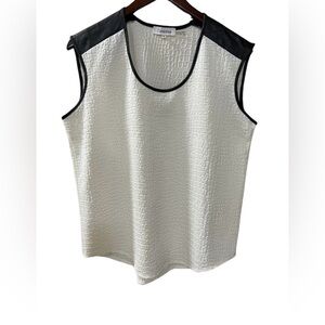 Calvin Klein Women’s Faux Leather Shoulders Top Size M